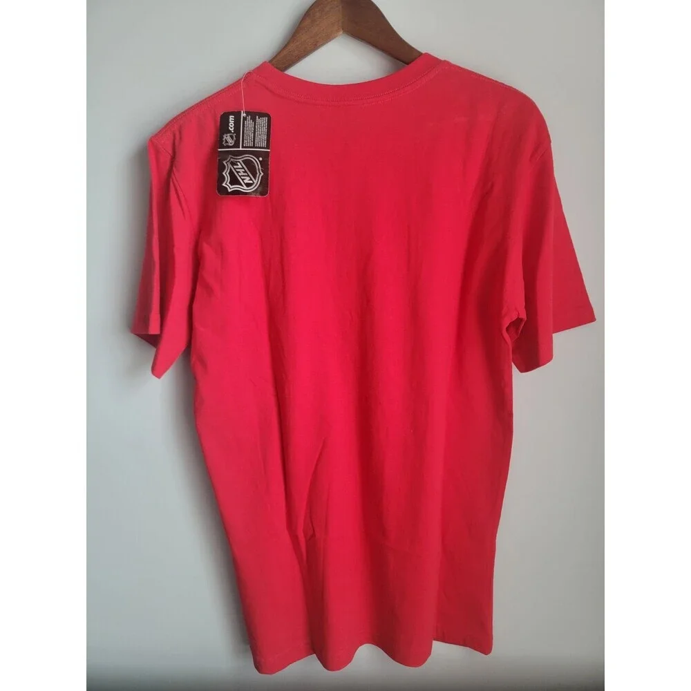 NHL Hockey Detroit Red Wings  Red T Shirt M NEW